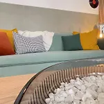 Modern City Apartment L Netflix L Fast Wifi L Xbox