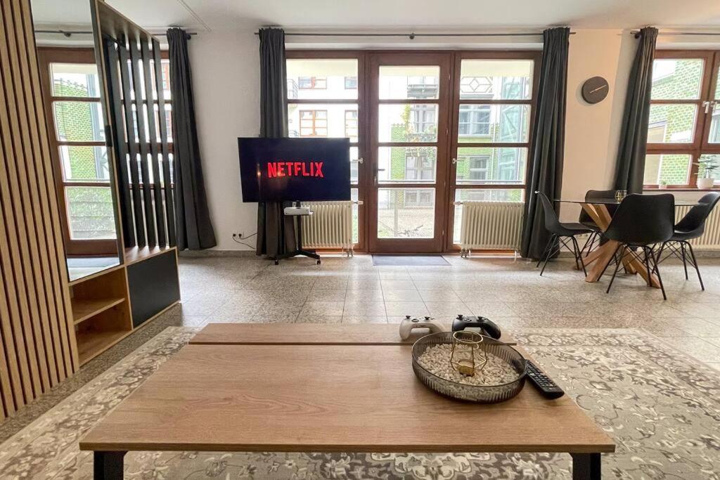 Modern L Netflix L Fast Wifi L Xbox Appartamento *